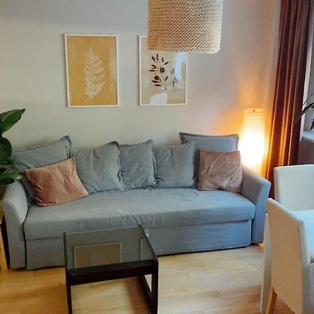 Comfortable Apartment In Warsaw Bielany Екстериор снимка